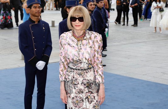 Anna Wintour dopo 37 anni lascia la direzione di Vogue America