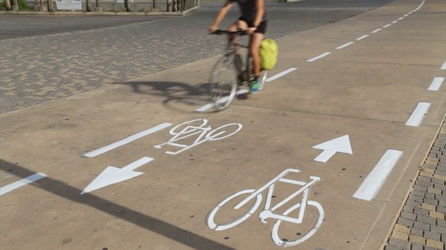 Will the rise of e-bikes bring more cycle lanes to Cardiff?