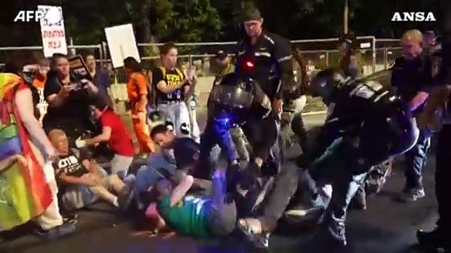 Tel Aviv, in piazza per la fine della guerra e il rilascio degli ostaggi