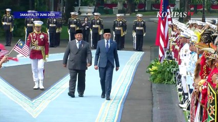 Tiba di Istana, PM Malaysia Anwar Ibrahim Bikin Siswi SD Kegirangan