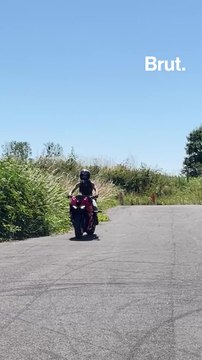 Une journée avec Sarah Lezito, la star des cascades à moto