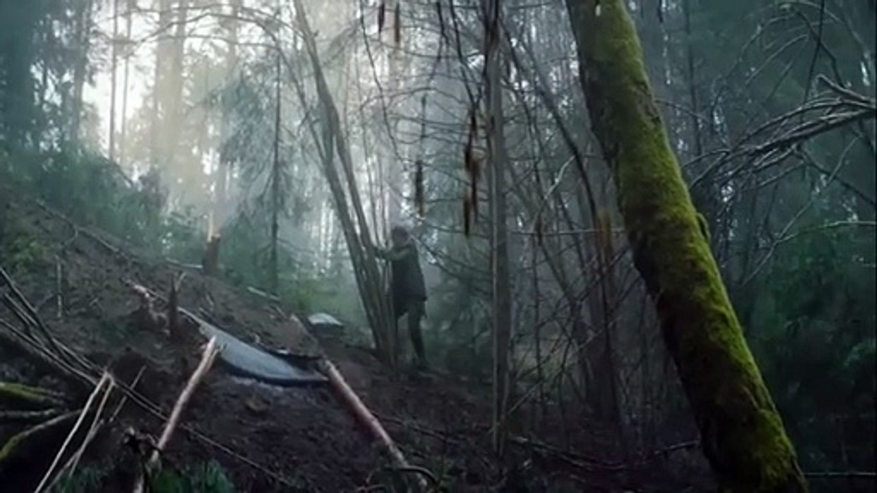 Vesper (2022) Movie Explained in Hindi/Urdu | Survival Thriller Mystery Summarized