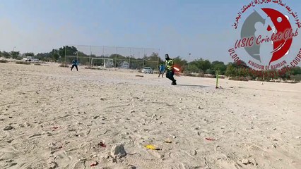 Aik haath se leg side pr chakka lagana