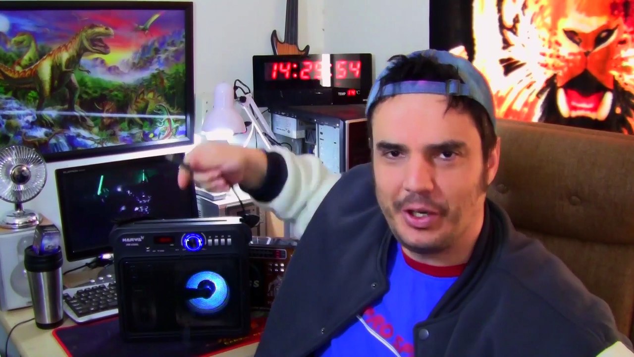 MINI DJ USB LAMP:  Carry a colorful laser lightshow in your pocket