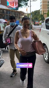 Ameesha Patel arrives at the gym in Bandra, Mumbai, showcasing her fitness enthusiasm 🏋️‍♀️💪🏼👗👙👙 #AmeeshaPatel #ameeshapatelfans #Ameesha #bollywood #bollywoodbeauty #bollywoodqueen #actresses #actresslifestyle #actressportrait #ActressGoals