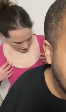 POV : quand tu passes de l’arroseur à l’arrosé en quelques secondes 🤣😅😂🤪😲 😅#couple #Couplegoals #humour #parodie #drole #comedie #acting