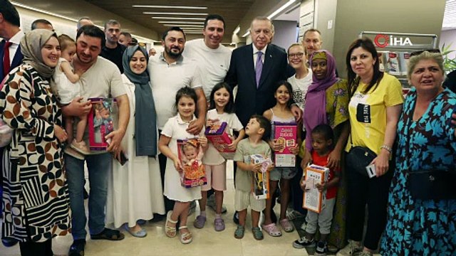 Cumhurbaşkanı Erdoğan, AK Parti Genel Başkan Yardımcısı Hasan Basri Yalçın’ın hastane ziyaret etti