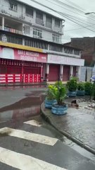 Moradores de Periperi tomam atitude drástica para se protegerem da guerra de fogos no bairro