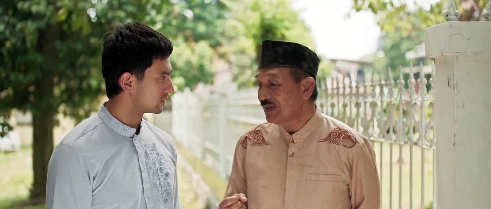Sarung Untuk Bapak (2025)