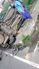 Urgente: Colisão com capotamento na Av. Gal Costa, em Salvador