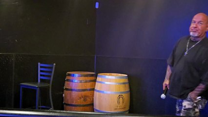 KENNY LOGGINS - FOOTLOOSE (PERFORMED LIVE AT THE WESTERNER)