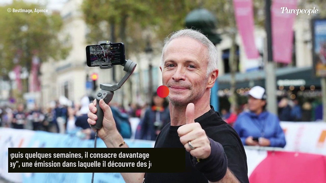 "Questions pour un champion" connaît un changement historique, son présentateur Samuel Etienne ne tarde pas à réagir (il n'avait pas l'air au courant)