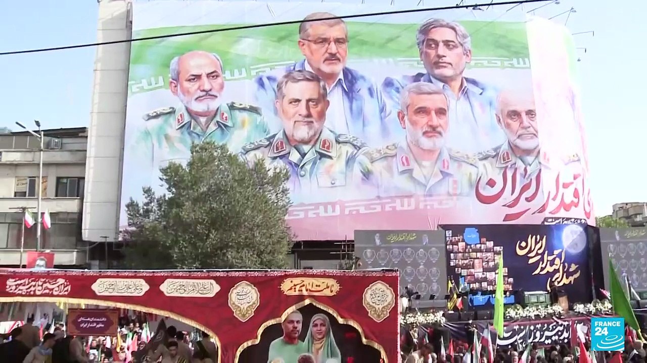 Irán despide en funeral de Estado a científicos y militares asesinados por Israel