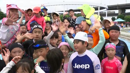 [날씨] '푹푹 찐다' 수도권도 폭염특보...수영장에서 더위 날려요 / YTN