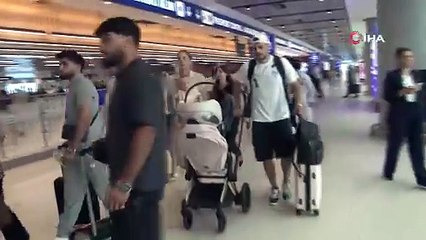 Beşiktaş'ın 24 yaşındaki yeni forveti imza için İstanbul'da...