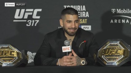 Rueda de prensa en castellano de Ilia Topuria