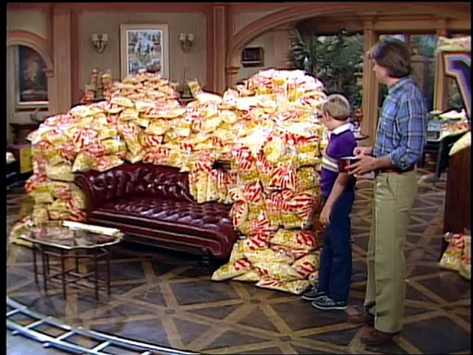 silver spoons- S01 E118 - Popcorn