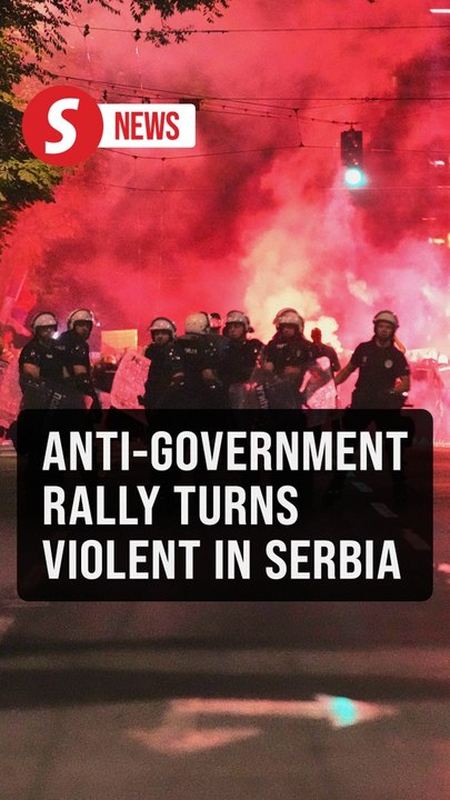 Serbia's police clashes with anti-government protesters