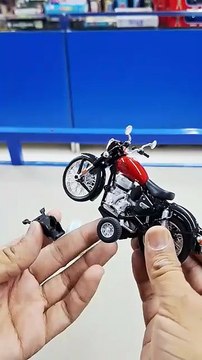 CENTY Toys Royal Enfield Diecast Motorcycle Model Toy, Pull Back Action, Bullet Bike Detacheble Parts with 3 Colored Fuel Tank, Miniature Replica for Collectors