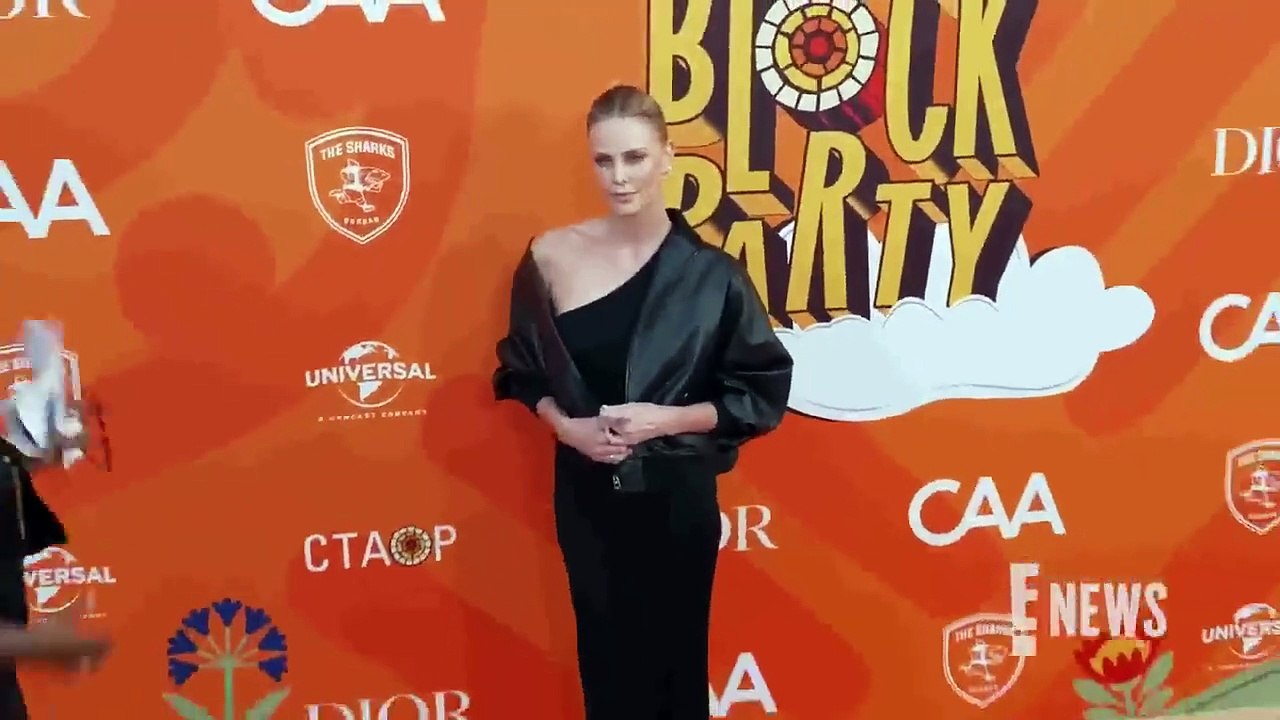 Charlize Theron Jokes Jeff Bezos and Lauren Sánchez_s Guests _Suck