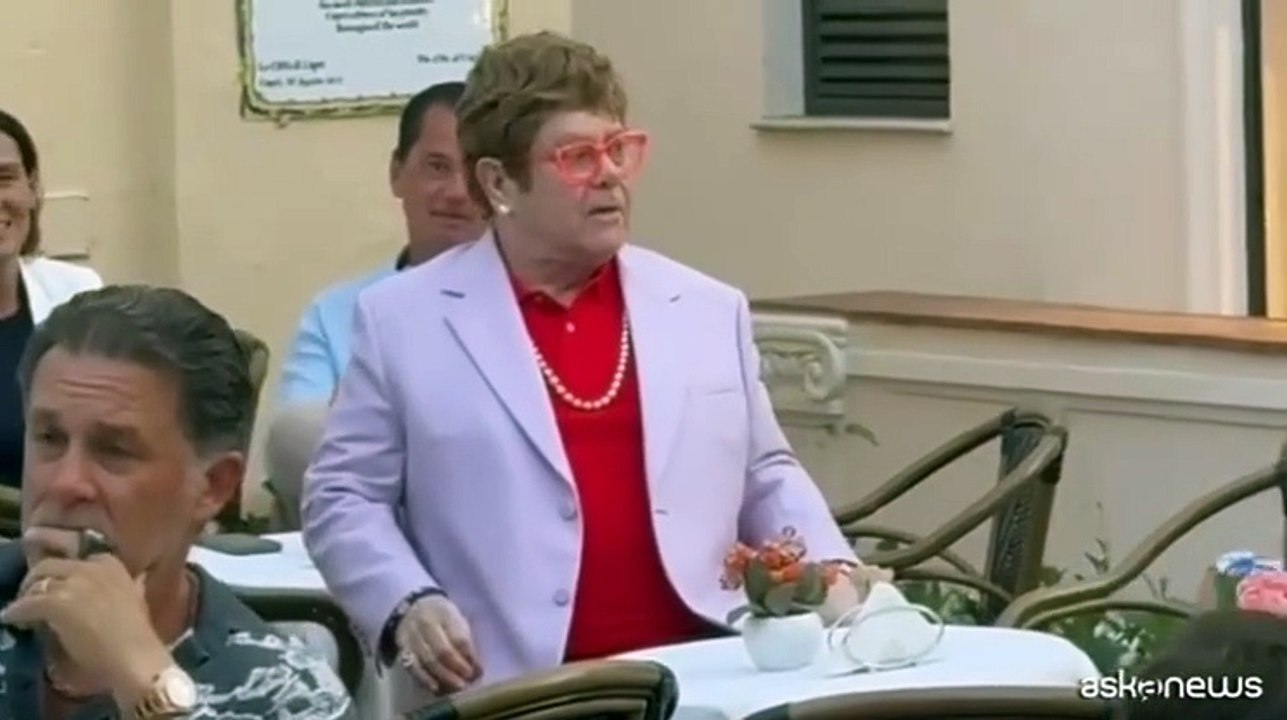 Elton John a Capri, concerto privato nella Cert...