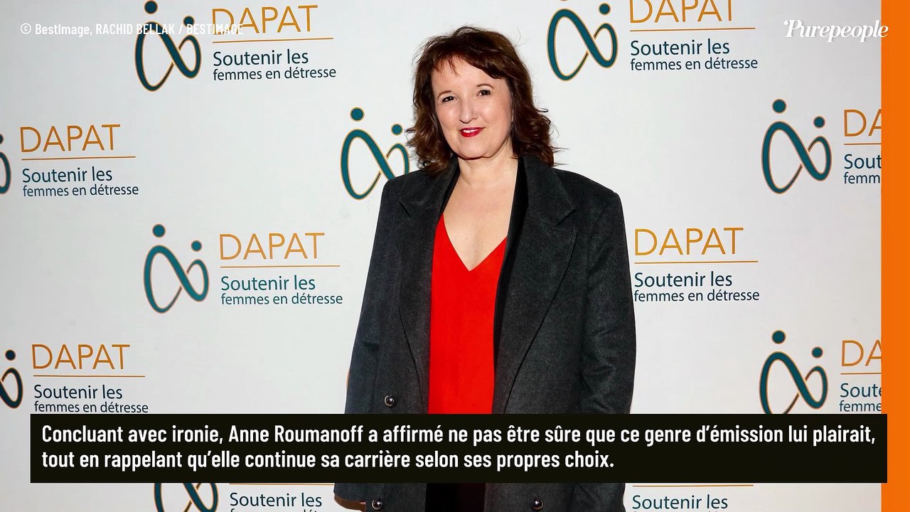 Entre humoristes, c’est loin d’être le grand amour : "Ils se détestent entre eux", affirme Anne Roumanoff