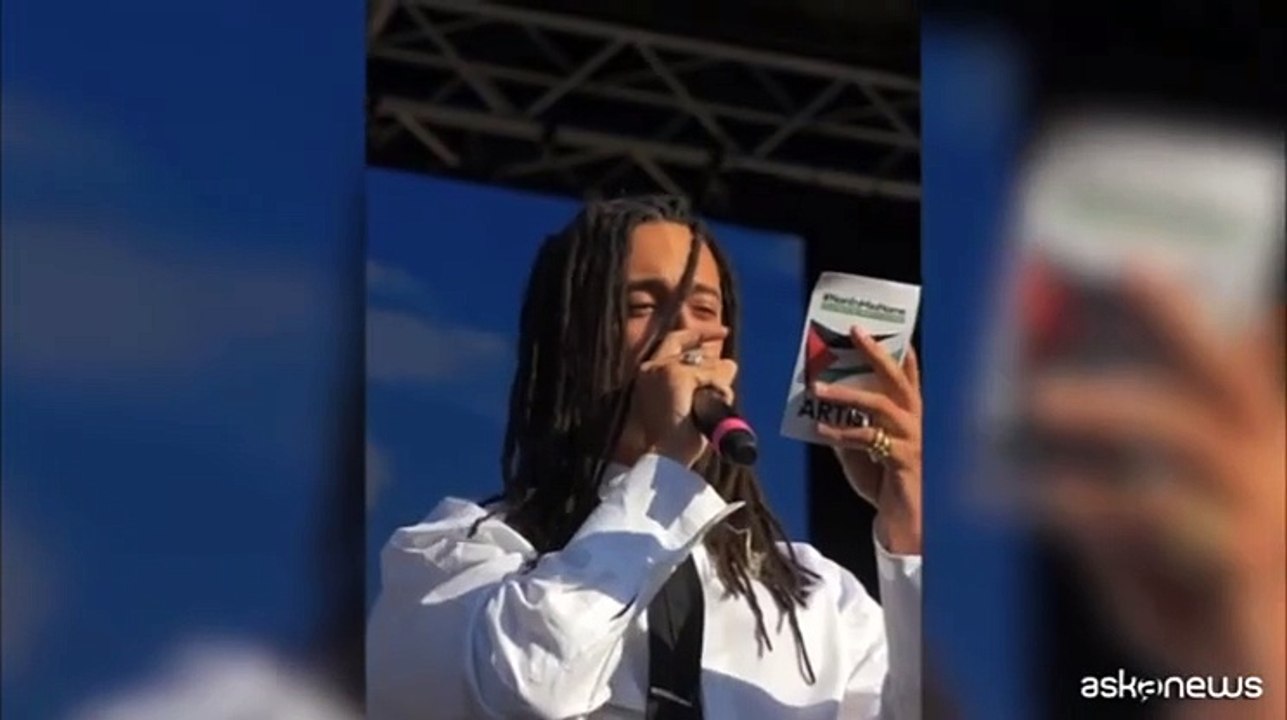 La voce di Ghali  alla manifestazione a Roma "Non in mio nome"