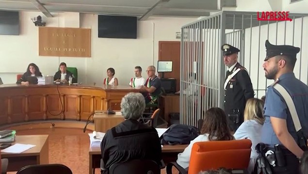 Neonati morti, a Parma al via processo a Chiara Petrolini: le immagini dall'aula