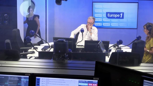 EXTRAIT - Une commission mixte paritaire examine la loi Duplon. 14 parlementaires tentent de trouver un compromis pour préserver l'équilibre entre le Sénat et l'Assemblée.