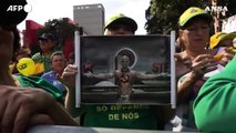 Brasile, nuova manifestazione a sostegno di Bolsonaro