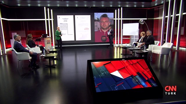 İzmir'deki operasyonun aslı ne? PKK bu hafta mı silah bırakacak? Karikatür provokasyonunun amacı ne? Ne Oluyor?'da konuşuldu