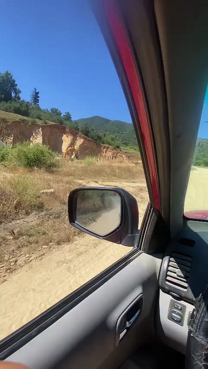 Hurto Infragante de Aridos Mina numero Uno