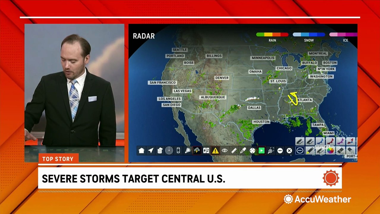 Powerful storms target the central US