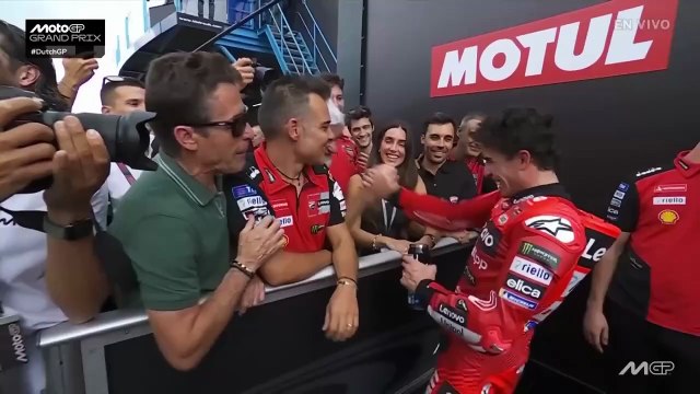 Cápsula Deportiva Mark Marquez de Ducati gana el Gran Premio de Países Bajos de Moto GP.