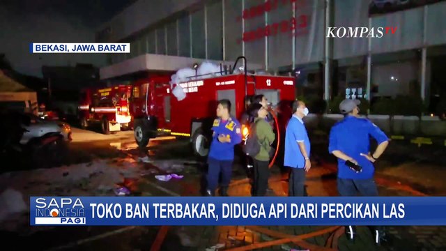Detik-Detik Damkar Padamkan Kebakaran Toko Ban di Bekasi, 72 Personel Dikerahkan