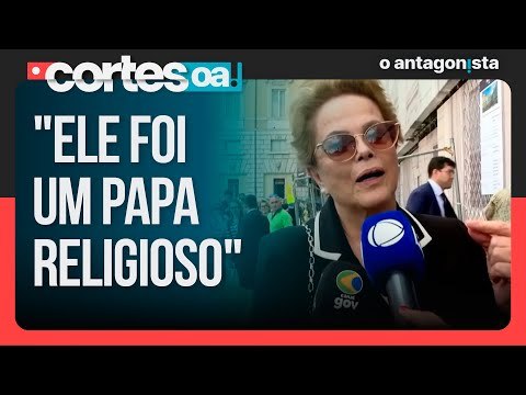 Dilma e Lula prestam homenagens ao papa Francisco