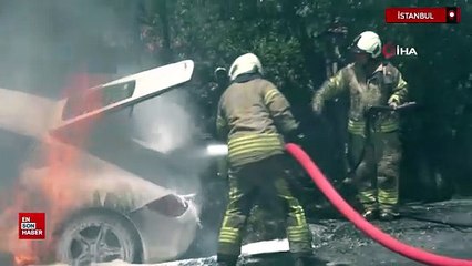 Sarıyer’de lüks araç alev alev yandı