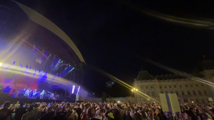 Neil Young termine son concert bruxellois avec Rockin’in the Free World