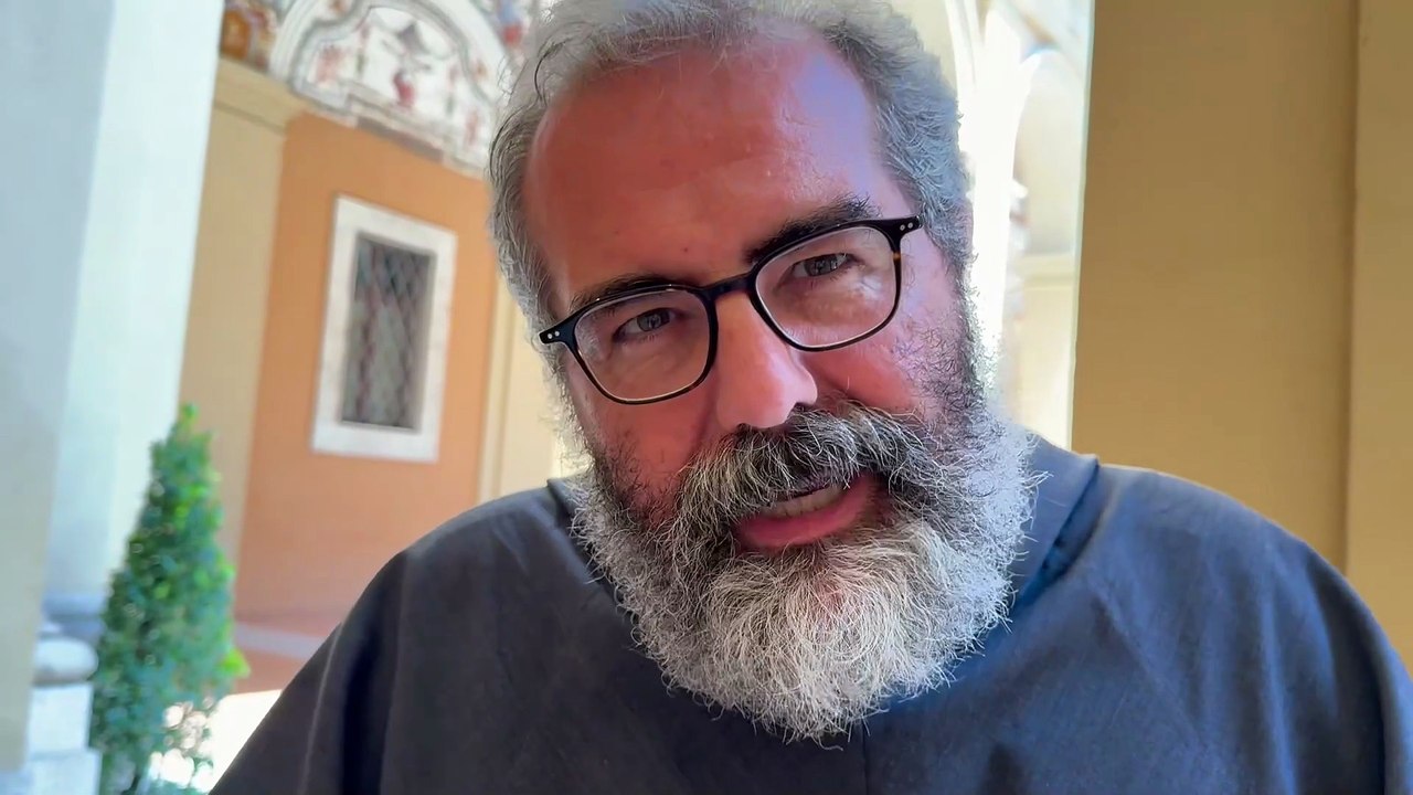 Intervista Fra Agnello, parroco di San Pietro