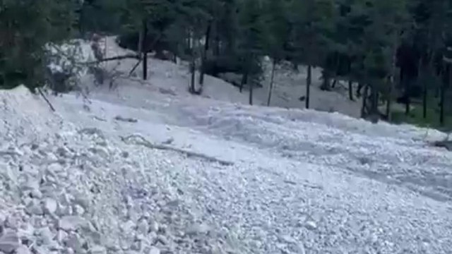 Frana di detriti tra San Vito di Cadore e Cortina