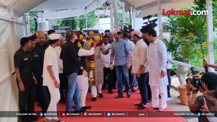 हिंदी सक्तीवरुन आजी- माजी मुख्यमंत्र्यांनी काय सुनावलं?