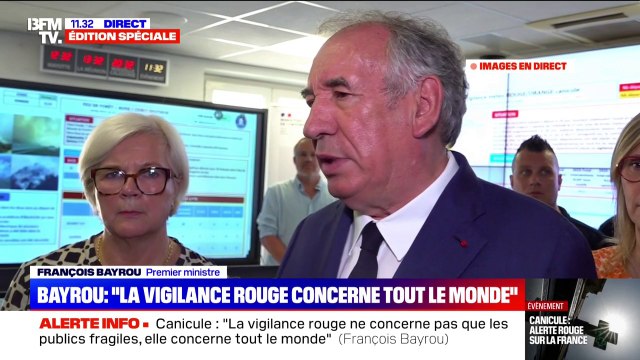 Canicule: Les risques de feux de forêt sont élevés , déclare François Bayrou