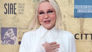 Clizia Incorvaia, lacrime a 4 mesi dalla morte di Eleonora Giorgi