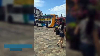 Town centre road shut "with no warning" as buses U-turn in high street