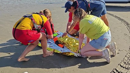 Un grand exercice de sauvetage a eu lieu mardi sur la plage de Nieuport