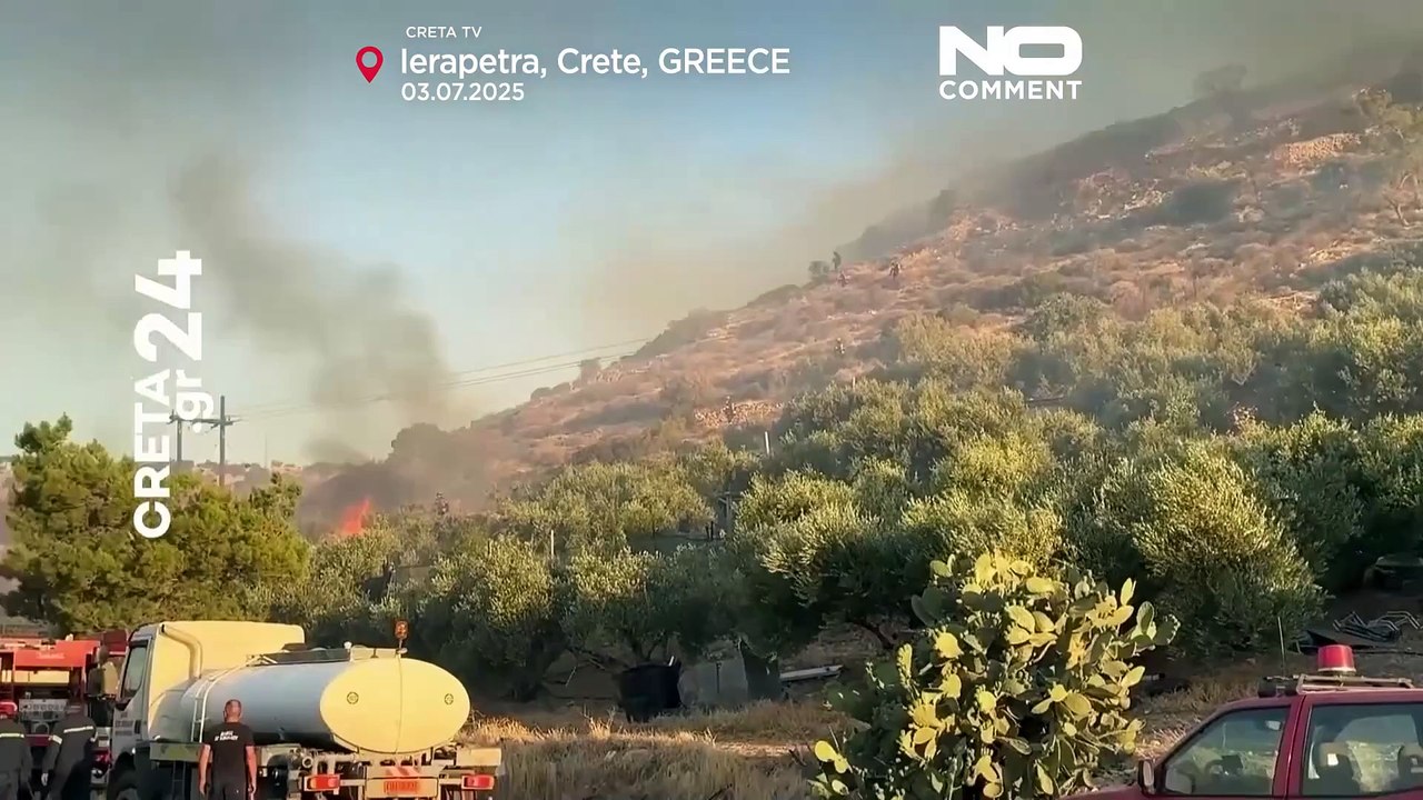 Incendi devastano Grecia continentale e isole, evacuazioni in corso