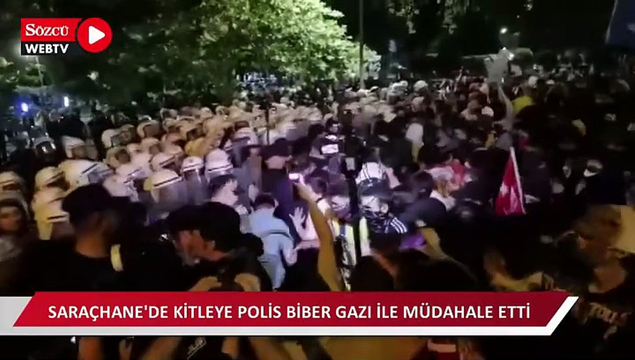 Saraçhane'de kitleye polis biber gazı ile müdahale etti