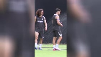 Chelsea - Les Blues surpris par les arroseurs automatiques