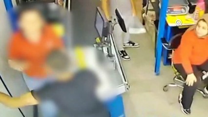 Bursa'da müşteri dehşeti! Tartıştığı kadın kasiyerin burnunu kırdı