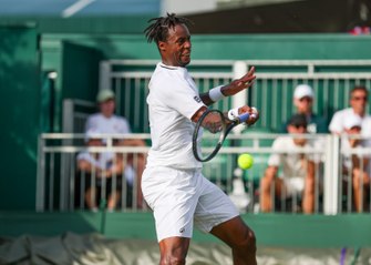 Wimbledon : Monfils s'adjuge un duel tricolore palpitant contre Humbert en cinq sets
